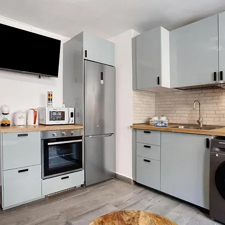 Casa Petra קורלחו